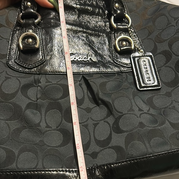 Large Coach Sachel/Shoulder Bag-Exc Condition - Picture 13 of 15